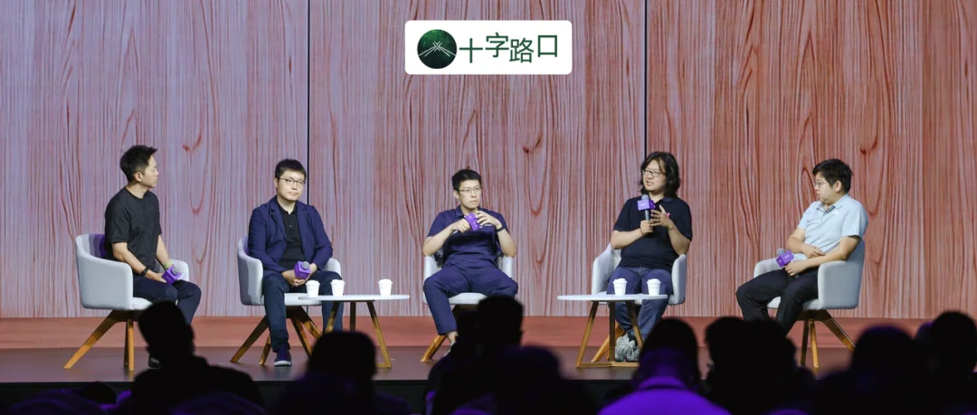 具身机器人路线分歧公开：数据、模型与落地之争